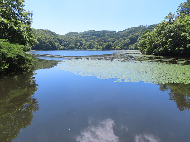 須川湖