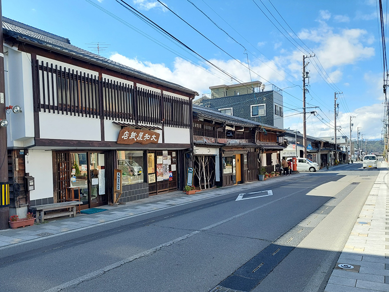 旧北国街道沿いの本町通り